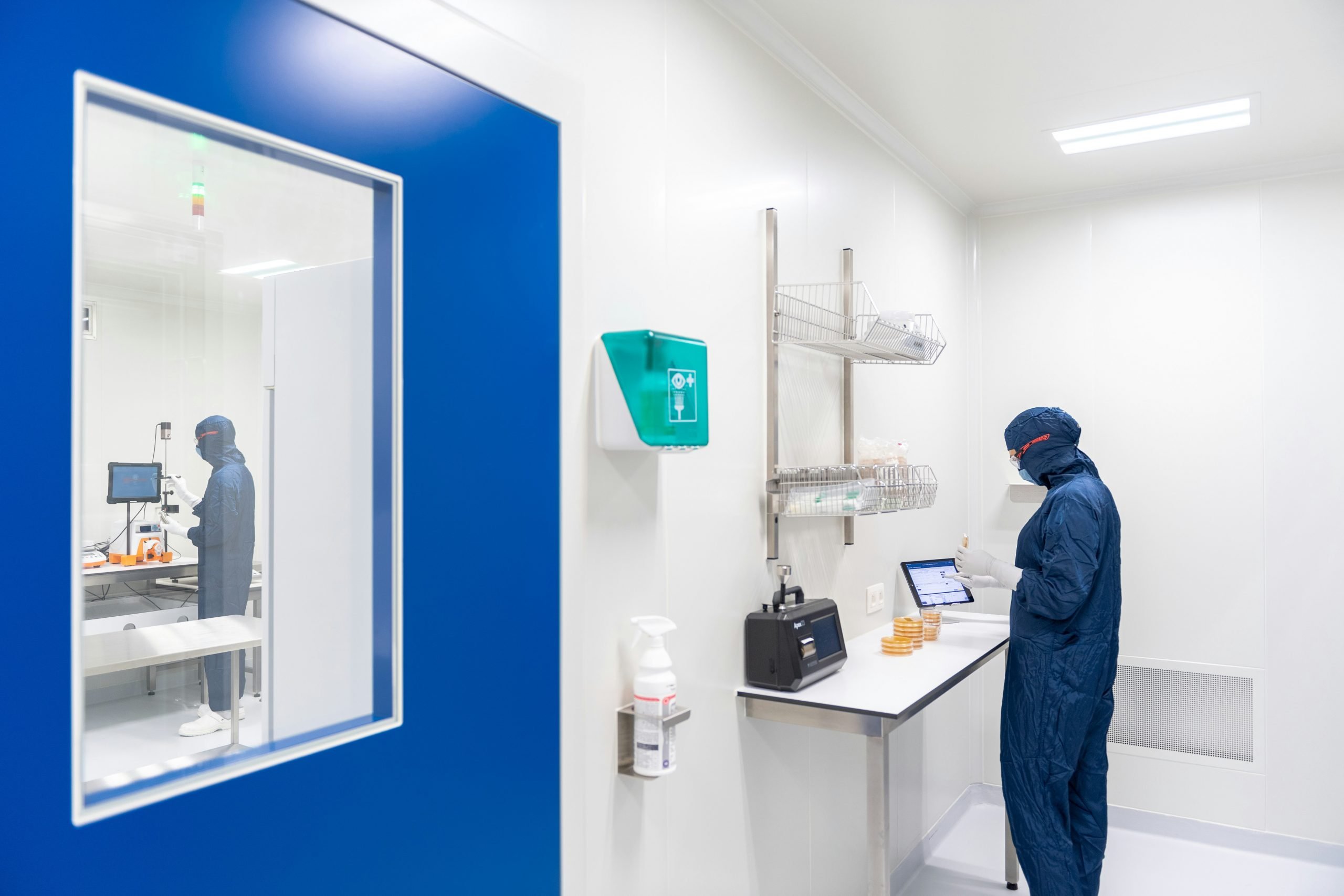 Projex Built Cleanroom